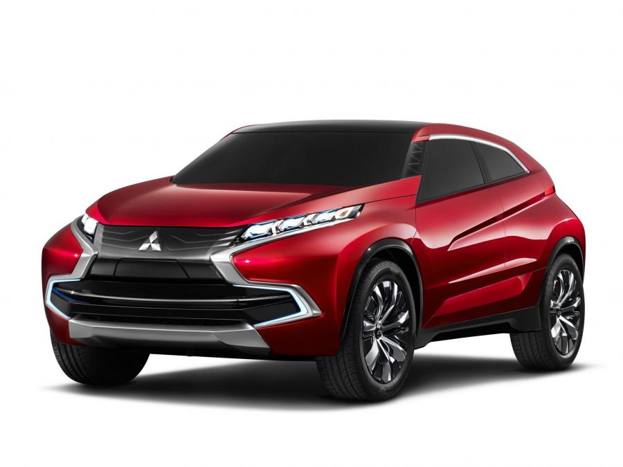  Mitsubishi Concept XR-PHEV 2013 года  (фото 5 из 7)